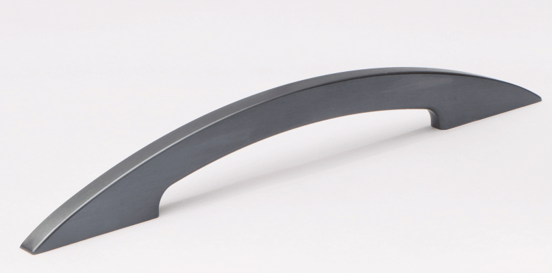 Kitchen hardware -handle and pulls